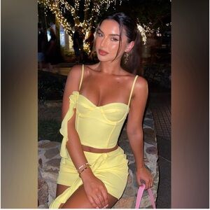 White Fox Yellow Set